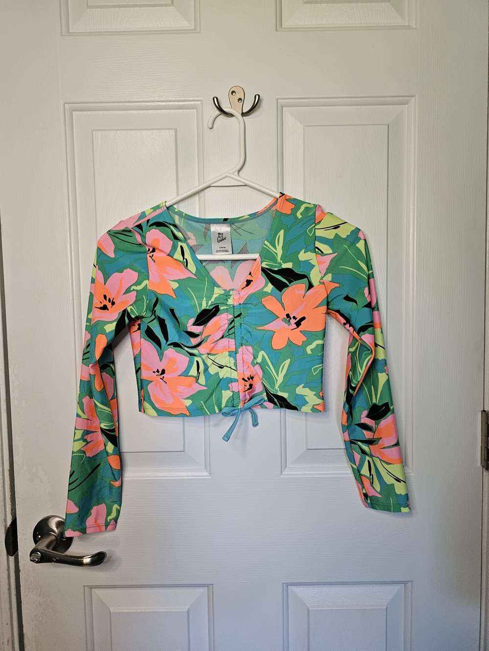 art class Floral Tie-Front Crop Top in Pink & Green Girls Size 10/12